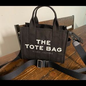 Mark Jacob’s the tote back